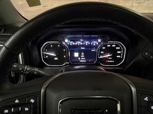 Used 2021 GMC Sierra 2500 Denali w/ Denali Ultimate Package AWD/4WD image 18