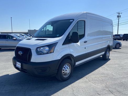 Used 2025 Ford Transit 250 148 Medium Roof Extended AWD image 3