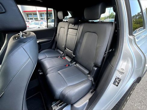 Used 2023 Mercedes-Benz GLB 250 GLB 250 image 22