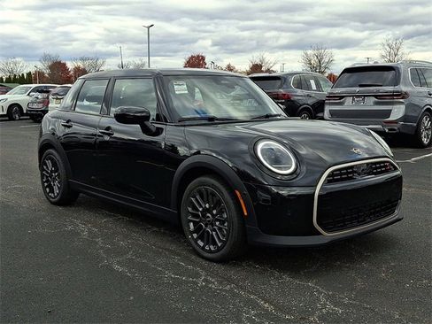 New 2026 MINI Cooper S image 3