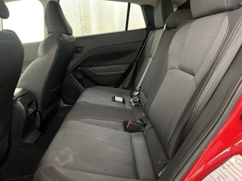 Used 2024 Subaru Crosstrek 2.0i Premium image 27
