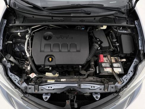 Used 2019 Toyota Corolla SE FWD image 27