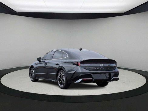 Used 2025 Hyundai Sonata SEL FWD image 6