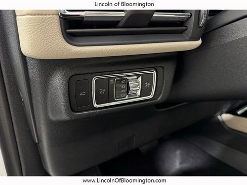 New 2026 Lincoln Corsair Premiere image 26