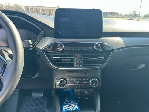 Used 2024 Ford Escape Active w/ Cold Weather Package image 12