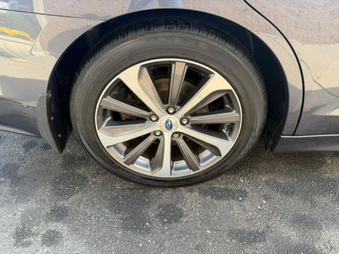 Used 2015 Subaru Legacy 2.5i Limited image 10