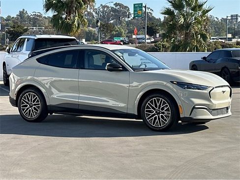 New 2025 Ford Mustang Mach-E Premium image 3