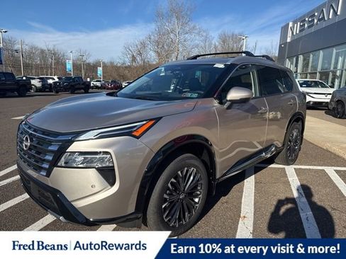 New 2026 Nissan Rogue Platinum image 4