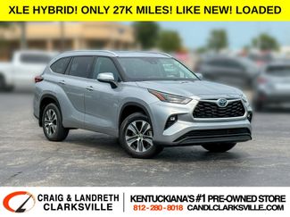 Used 2024 Toyota Highlander XLE AWD/4WD video 1