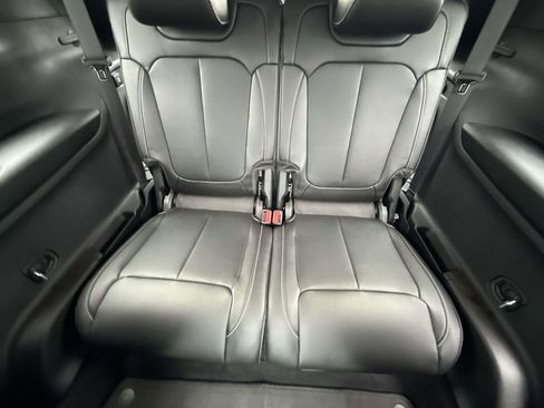 New 2025 Jeep Grand Cherokee L Limited w/ Luxury Tech Group II image 13