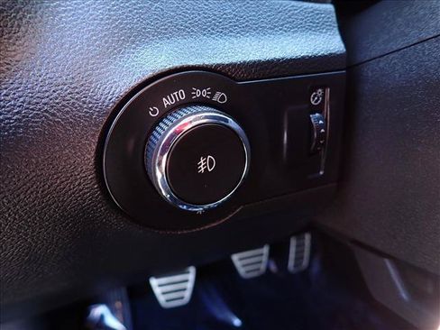 Used 2015 Chevrolet Camaro ZL1 w/ Gray Stripe Package RWD image 14