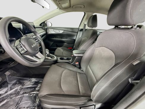Used 2024 Kia Forte LX FWD image 22