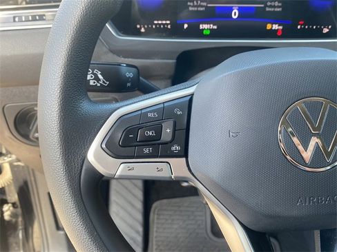 Used 2023 Volkswagen Tiguan S image 23