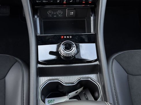 New 2025 Jeep Grand Cherokee L Altitude image 17