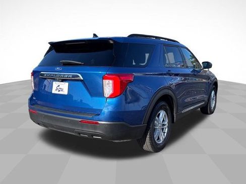 Used 2022 Ford Explorer XLT RWD image 5