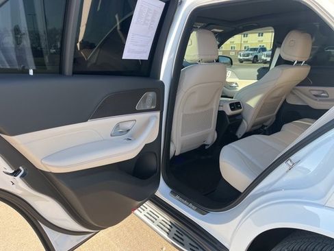 Used 2023 Mercedes-Benz GLE 350 4MATIC image 38