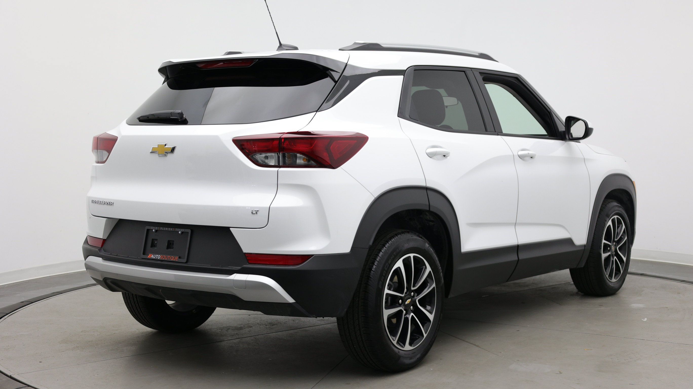 Used 2026 Chevrolet TrailBlazer LT FWD image 7