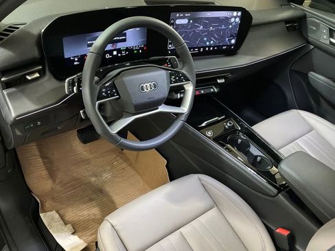 New 2026 Audi Q3 quattro 2.0T image 17