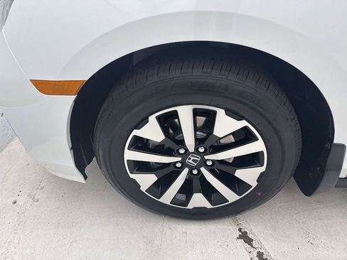 New 2026 Honda Odyssey EX-L image 4