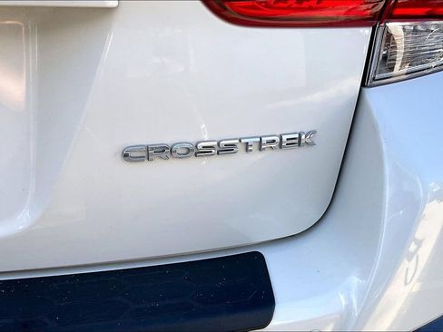 Used 2023 Subaru Crosstrek 2.5i Limited AWD/4WD image 9
