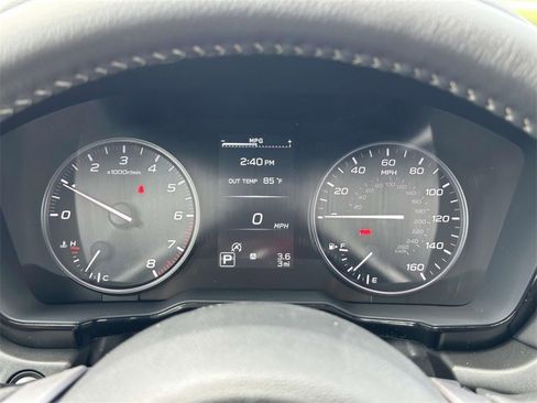 Certified 2025 Subaru Outback Premium image 24