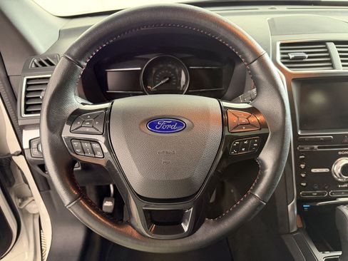 Used 2016 Ford Explorer Sport w/ Equipment Group 401A AWD/4WD image 11