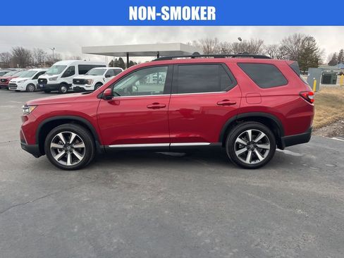 Used 2024 Honda Pilot Elite image 7