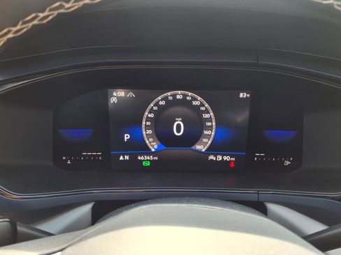 Certified 2022 Volkswagen Taos SE w/ IQ.Drive SE Package image 16