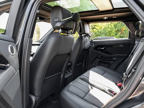 New 2026 Land Rover Range Rover Evoque S AWD/4WD image 48