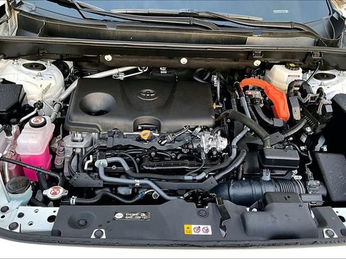 Used 2024 Toyota RAV4 XLE image 22