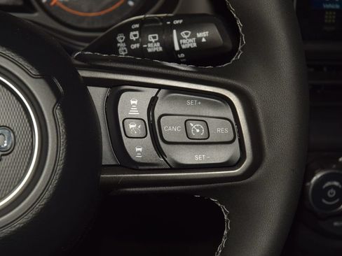 Used 2026 Jeep Wrangler Unlimited Rubicon AWD/4WD image 47