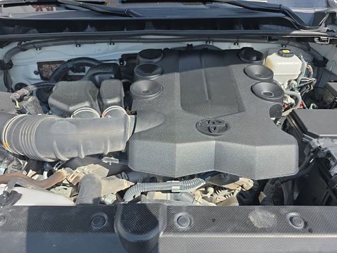 Used 2023 Toyota 4Runner TRD Off-Road image 35