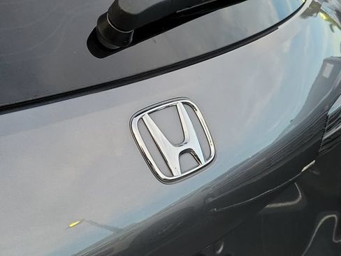 Used 2023 Honda HR-V EX-L image 5