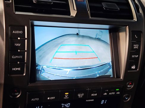 Used 2021 Lexus GX 460 Premium image 32