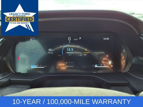 Used 2022 Jeep Grand Cherokee Overland w/ Luxury Tech Group IV AWD/4WD image 16