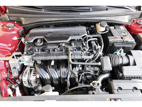 Certified 2025 Hyundai Elantra Sport w/ Cargo Package FWD image 32