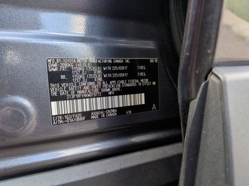 Used 2019 Toyota RAV4 XLE w/ Convenience Package AWD/4WD image 27