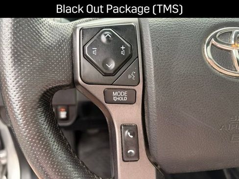 Used 2022 Toyota Tacoma TRD Off-Road w/ TRD Premium Off Road Package AWD/4WD image 13
