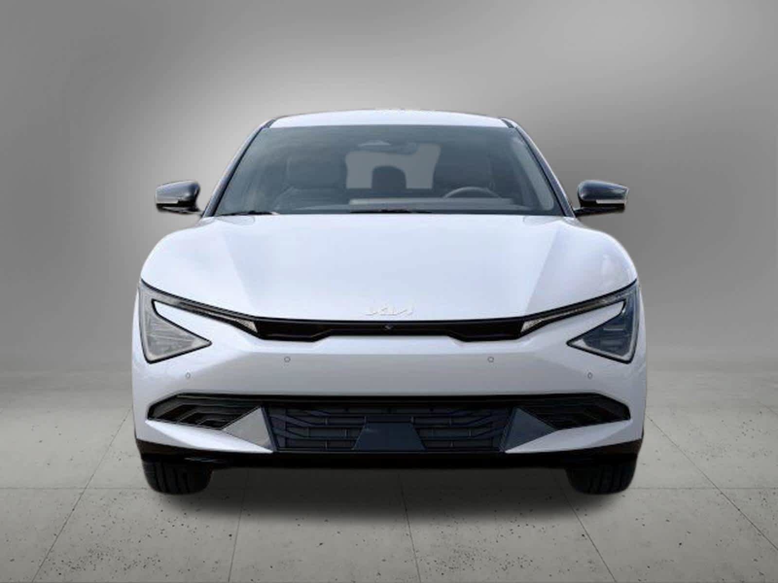 New 2025 Kia EV6 Wind RWD image 2