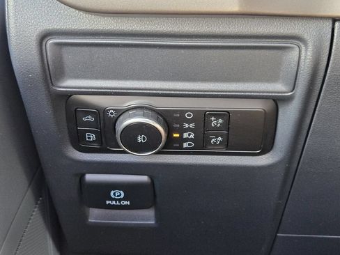Used 2025 Ford F150 XL w/ Equipment Group 104A Hybrid AWD/4WD image 25