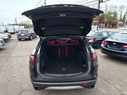 Used 2018 Alfa Romeo Stelvio Ti Sport AWD/4WD image 15