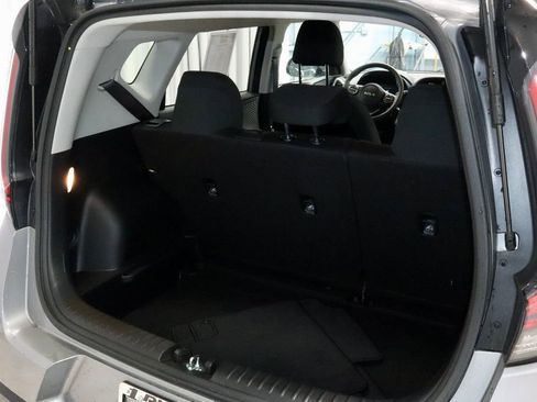 Used 2025 Kia Soul LX image 14
