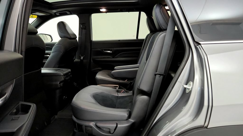 Certified 2025 Toyota Grand Highlander AWD Hybrid image 27