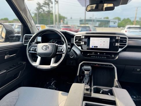 Used 2024 Toyota Tundra SR5 w/ SR5 Convenience Package AWD/4WD image 12
