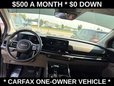 Used 2025 Kia Carnival LX FWD image 38