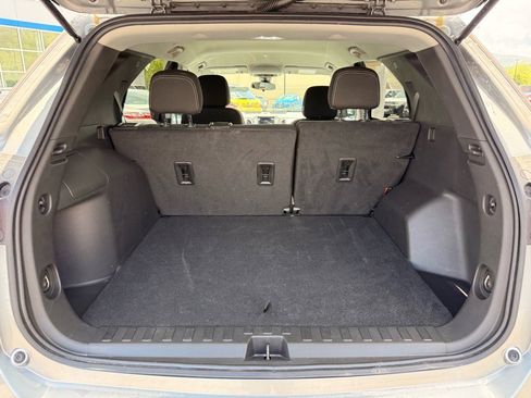Used 2023 Chevrolet Equinox LS w/ LS Convenience Package image 16