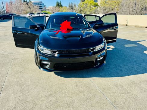 Used 2022 Dodge Charger Scat Pack RWD image 28