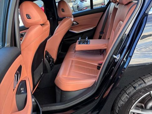 Used 2019 BMW 330i xDrive Sedan w/ Premium Package image 24