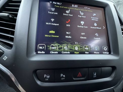 Used 2023 Jeep Cherokee Altitude Lux AWD/4WD image 24