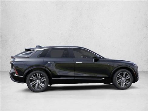 New 2026 Cadillac Lyriq Luxury image 5